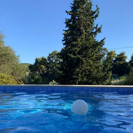 Вилла My Secret Garden - Swimming Pool Криопиги